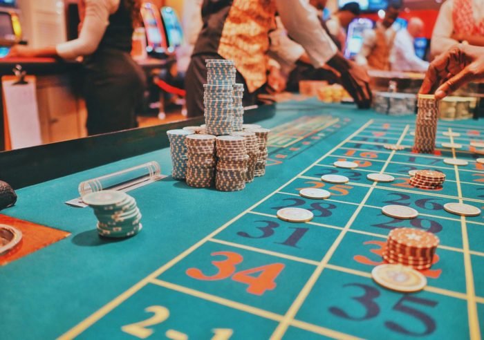 What are the reasons to play Online Casino Games?